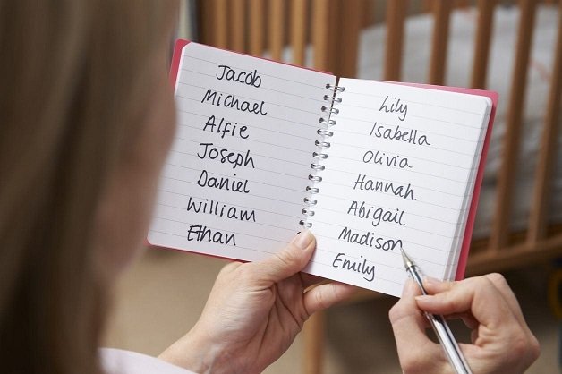 How to Pick Your Baby’s Name: Top 3 Ideas
