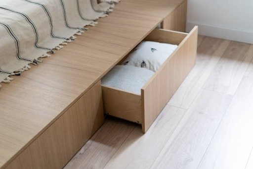 beds with storage